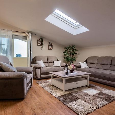 Apartmani Plavi Val Vodnjan Bagian luar foto