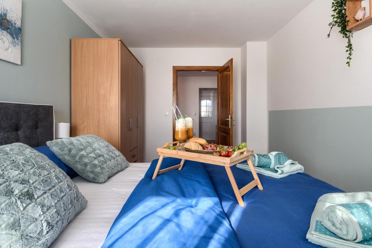 Apartmani Plavi Val Vodnjan Bagian luar foto