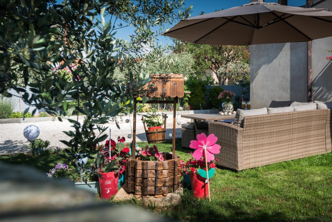 Apartmani Plavi Val Vodnjan Bagian luar foto