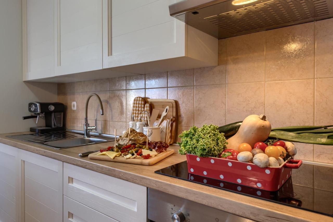 Apartmani Plavi Val Vodnjan Bagian luar foto