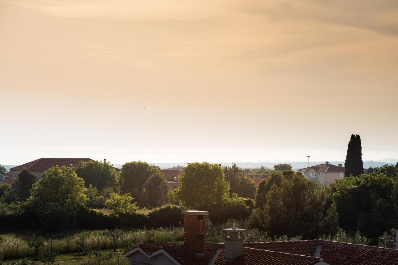 Apartmani Plavi Val Vodnjan Bagian luar foto