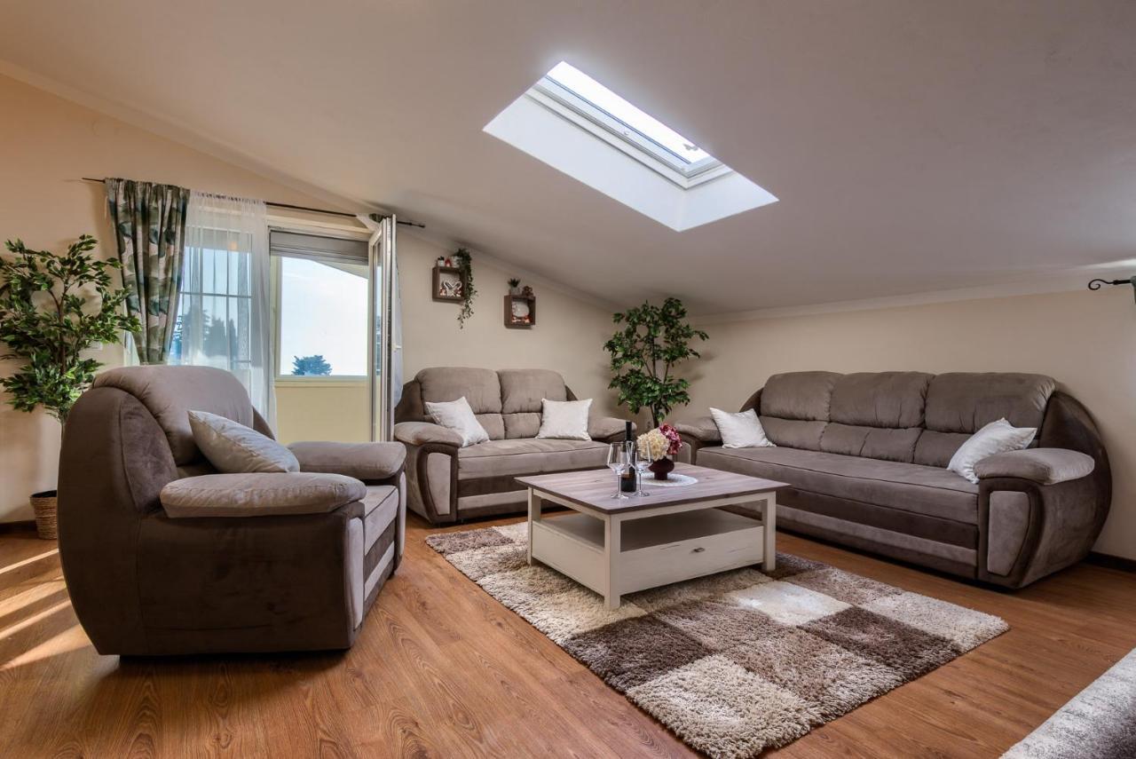 Apartmani Plavi Val Vodnjan Bagian luar foto