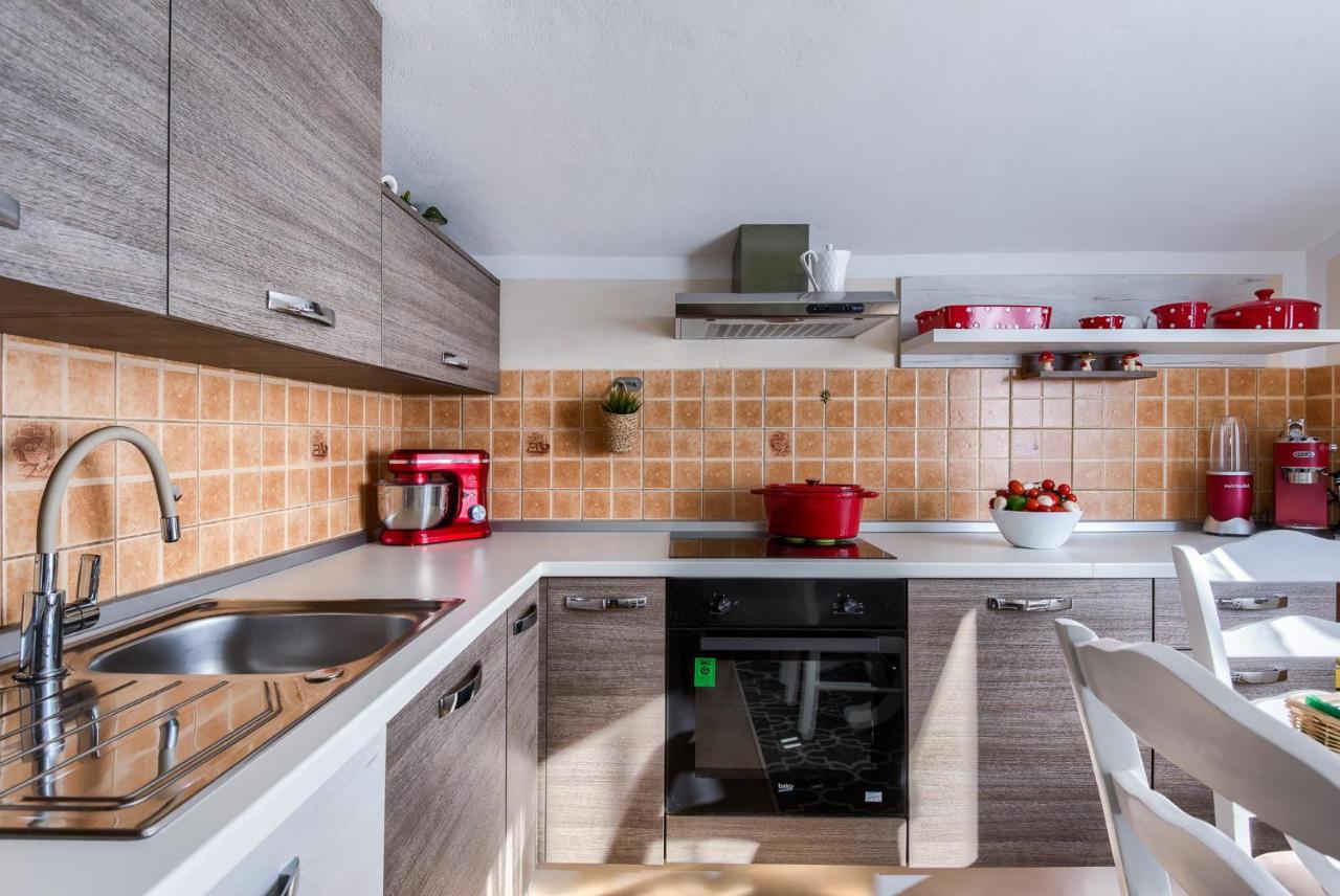 Apartmani Plavi Val Vodnjan Bagian luar foto