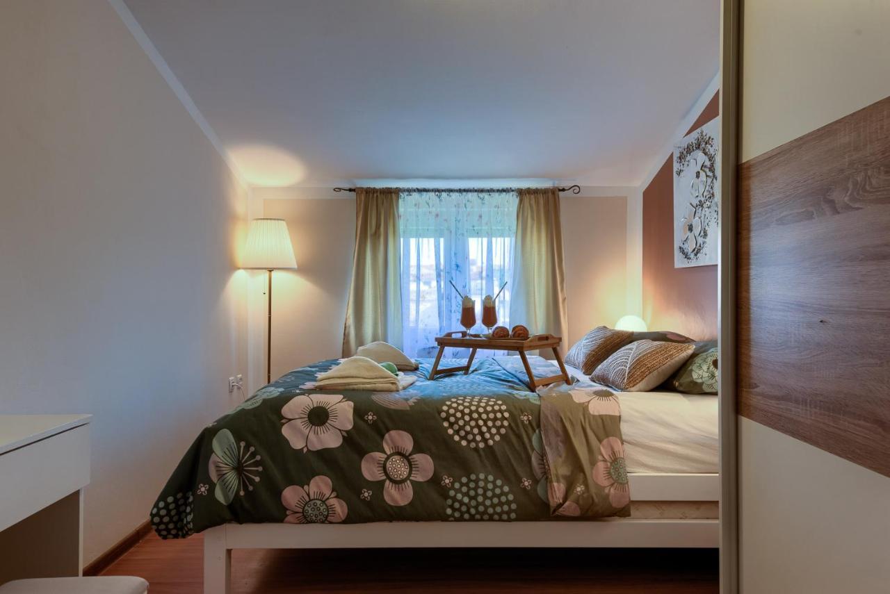 Apartmani Plavi Val Vodnjan Bagian luar foto